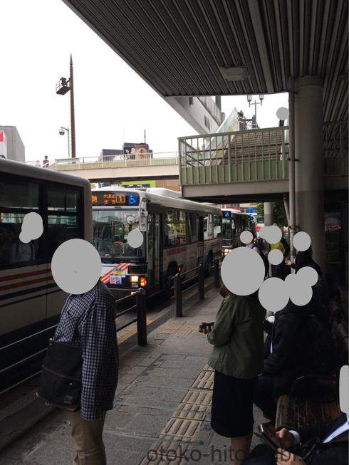 長崎駅前のバス乗り場