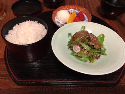 小浜温泉 旅館 國崎 夕食 ミニステーキとデザート