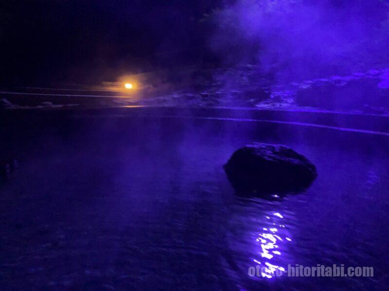 草津温泉 西の河原公園 足湯 夜のライトアップ