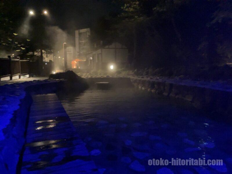 草津温泉 西の河原公園 足湯 ライトアップ