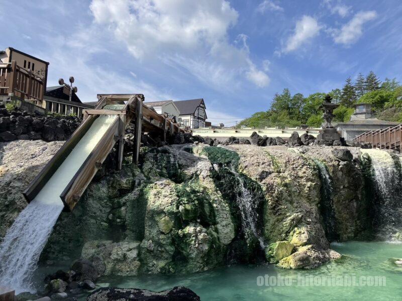 草津温泉 湯畑 朝